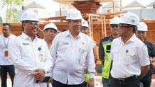 Wali Kota Jaya Negara Puji Pembangunan SMPN 17 Denpasar, Hadirkan Konsep Sekolah Nyaman dan Modern Wali Kota Jaya Negara Puji Pembangunan SMPN 17 Denpasar