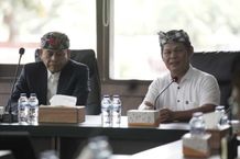 Bupati Gus Par Ajak Pertamina Wujudkan Program Air Bersih di Karangasem Bupati Gus Par Ajak Pertamina Wujudkan Program Air Bersih di Karangasem