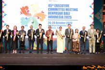 Dari Seminar Internasional “Zero Waste”, Jaya Negara Harapkan Kearifan Lokal Jadi Kunci Kota Tanpa Limbah Seminar Internasional
