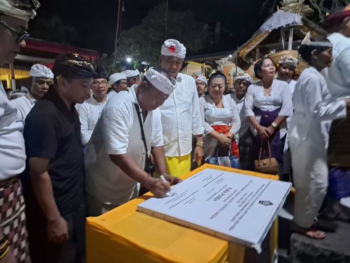 Karya Ratusan Tahun di Desa Adat Padangkerta Dapat Apresiasi Bupati Karangasem