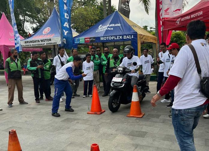 500 Peserta Ikuti Edukasi Safety Riding, Kolaborasi Astra Motor Bali dan Polres Jembrana