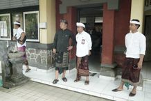 Wabup Pandu Sidak Proyek SMPN 1 Abang Wabup Pandu Sidak Proyek SMPN 1 Abang