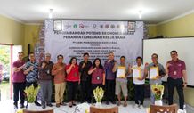 OJK Dorong Penguatan Ekonomi Daerah Lewat Kerja Sama Pengembangan Kakao di Tabanan OJK