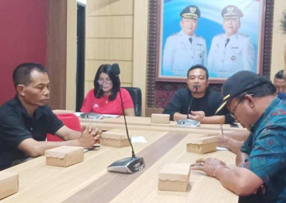 meteran _Admin2 Perumda Tirta Tohlangkir Ambil Alih Kerugian Konsumen Dampak Manipulasi Meteran