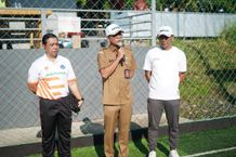 Meriahkan HUT Ke-16 Mangupura, Pemkab Badung Gelar Turnamen Mini Soccer Antar OPD Meriahkan HUT Ke-16 Mangupura, Pemkab Badung Gelar Turnamen Mini Soccer Antar OPD