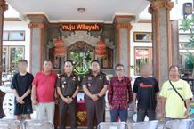 Keadilan Restoratif, Kejari Tabanan Laksanakan Pelepasan Tersangka dari Tahanan Keadilan Restoratif, Kejari Tabanan Laksanakan Pelepasan Tersangka dari Tahanan