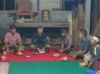 Warga Mengadu ke Gung Dwi, Jalan Rusak Ancam Keselamatan Pengguna Warga Mengadu ke Gung Dwi, Jalan Rusak Ancam Keselamatan Pengguna