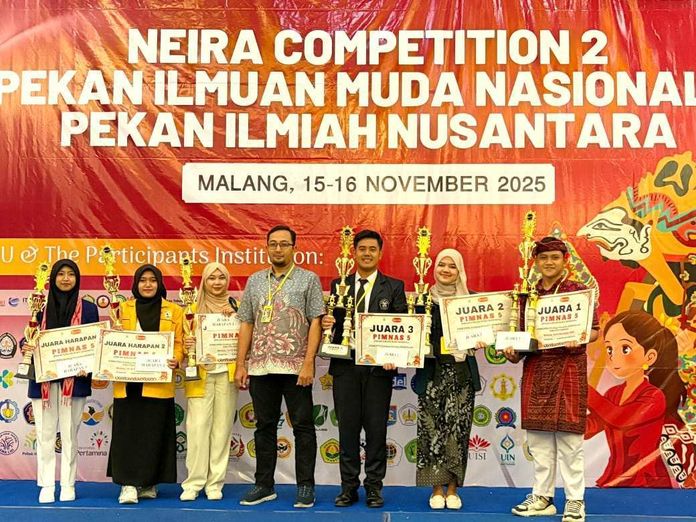 Kalahkan 12 Universitas Besar, Murid Smansapura Raih Medali Emas Pimnas 2025
