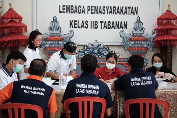 Skrining dan Tes HIV Skrining dan Tes HIV