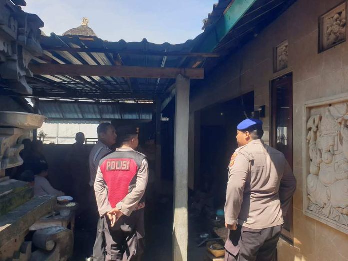 Mayat _Admin2 Sesosok Mayat Ditemukan Mengapung di Perairan Padangbai