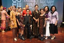 Gubernur Koster Buka Dekranasda Bali Fashion Week 2025, Dorong Ekonomi Rakyat dan UMKM Lokal Dekranasda Bali Fashion Week 2025