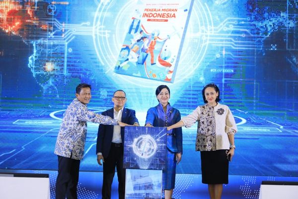 Buku Saku Literasi Keuangan