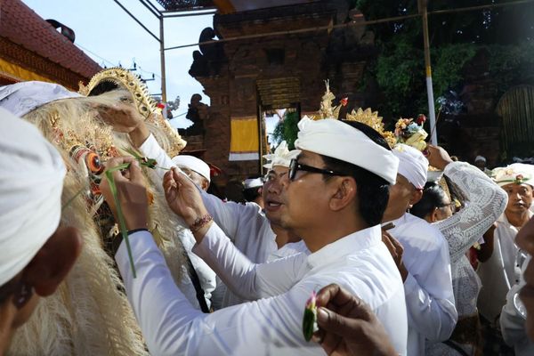Upacara Ngeratep