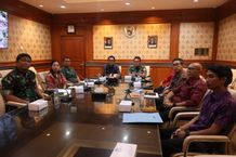 Wawali Arya Wibawa Hadiri Rapat Evaluasi Percepatan Koperasi Merah Putih, Dorong Akses Ekonomi dan Penguatan Kelembagaan Rapat Evaluasi