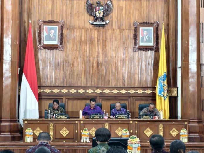 DPRD Bali Sahkan Empat Raperda Strategis, Tegaskan Arah Pembangunan Berkelanjutan