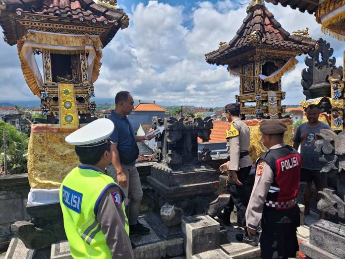 Api Dupa Hanguskan Pelinggih Kayu di Padangkerta, Kerugian Capai Rp10 Juta