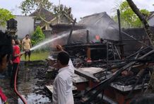 Kebakaran Bale Suka Duka di Banjar Juntal, Diduga karena Korsleting Listrik Kebakaran