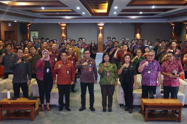 Tingkatkan Kualitas Layanan Publik
