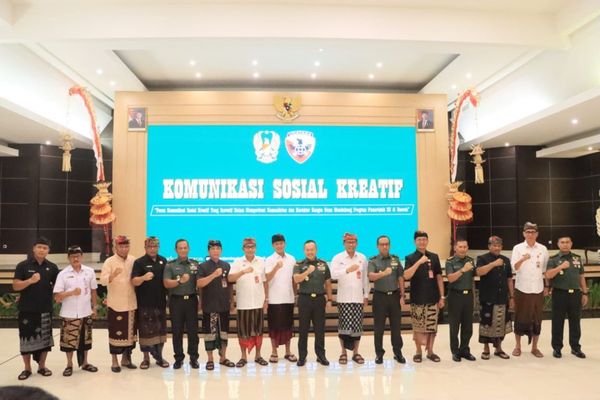 Komsos Kreatif