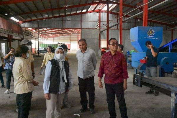Pengelolaan Sampah Pengelolaan Sampah