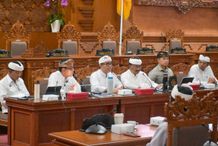 Komitmen Pengelolaan Sampah Berkelanjutan, Pemkot Denpasar Tambah Mesin Kapasitas 200 Ton di Awal Tahun 2026 Rapat Kerja
