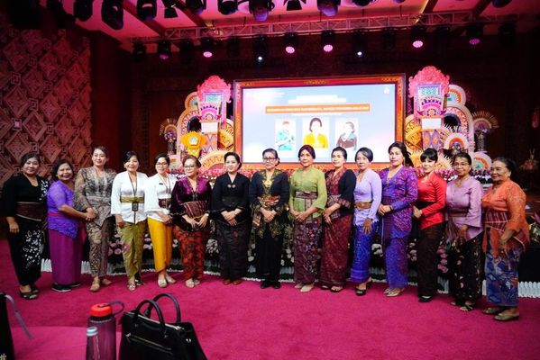 Hari Ibu ke-97