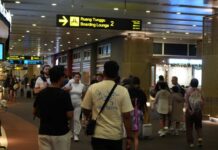 Bandara I Gusti Ngurah Rai Padat Jelang Tahun Baru, 581 Ribu Penumpang Tiba dalam Sepekan Bandara I Gusti Ngurah Rai Padat Jelang Tahun Baru, 581 Ribu Penumpang Tiba dalam Sepekan