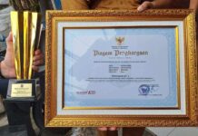 Darmasaba Raih Peringkat Terbaik I Lomba Administrasi Tata Kelola Pemerintahan Desa Tingkat Nasional Darmasaba Raih Peringkat Terbaik I Lomba Administrasi Tata Kelola Pemerintahan Desa Tingkat Nasional