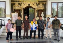 Kanwil DJP Bali Limpahkan Tersangka Kasus Pidana Perpajakan ke Kejari Denpasar Kanwil DJP Bali Limpahkan Tersangka Kasus Pidana Perpajakan ke Kejari Denpasar