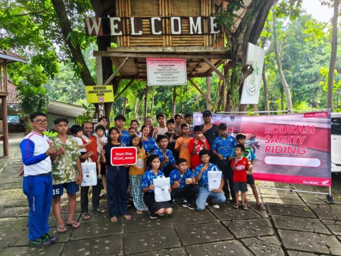 BaliPortalNews_ Safety Riding (2) Astra Motor Bali Edukasi Keselamatan Berkendara untuk Anak Panti Asuhan
