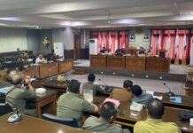 Selain Caplok Sempadan Pantai, Pemilik Bangunan di Bunutan Tak Mampu Tunjukkan Bukti Kepemilikan Tanah Selain Caplok Sempadan Pantai, Pemilik Bangunan di Bunutan Tak Mampu Tunjukkan Bukti Kepemilikan Tanah