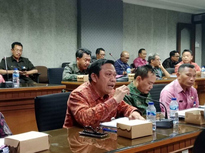 Makanan Siap Saji Jadi Perhatian, Dinkes Karangasem Siapkan Pengawasan Khusus di Besakih