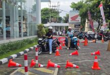 Garda Depan Honda Dibekali Safety Riding dan Test Ride All New Honda Vario 125 Garda Depan Honda Dibekali Safety Riding dan Test Ride All New Honda Vario 125