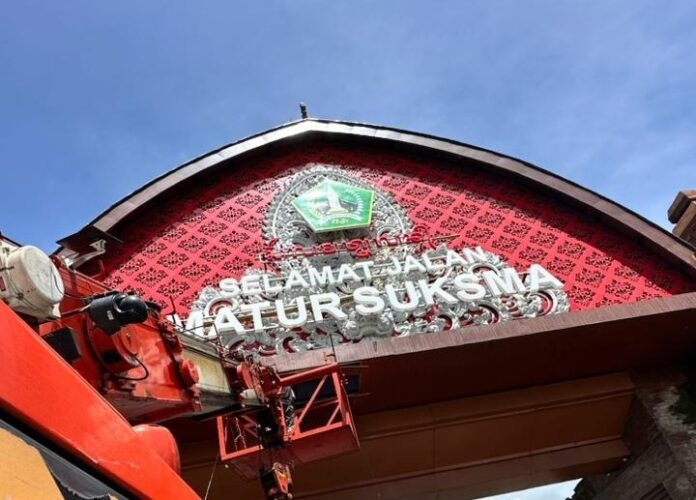 Gapura Perbatasan