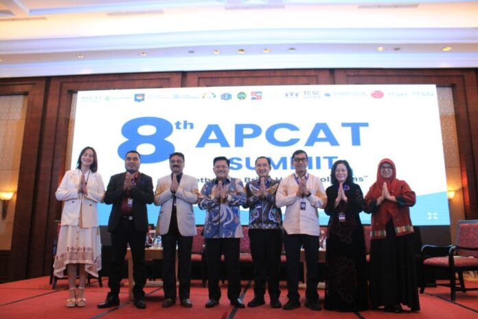 APCAT Summit Ke-8
