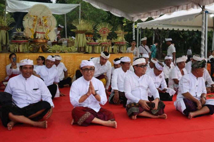 Tumpek Krulut