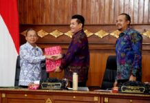 Mayoritas Fraksi DPRD Bali Dukung Raperda Penambahan Penyertaan Modal ke BPD Bali Raperda