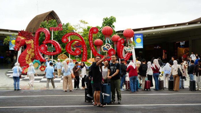 Libur Panjang Tahun Baru Imlek, Bandara I Gusti Ngurah Rai Proyeksikan 438 Ribu Penumpang Terbangi Bali