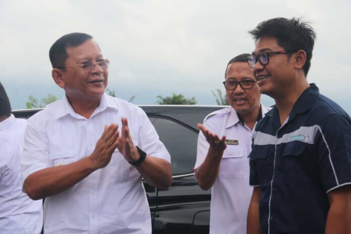 Bupati Sutjidra Optimis Desa dan Kelurahan Mampu Kelola Sampahnya Sendiri