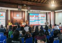 Cegah ASN Terjebak Investasi Ilegal, Pemkab Badung Gelar Financial Clinic di Kuta Selatan Cegah ASN Terjebak Investasi Ilegal, Pemkab Badung Gelar Financial Clinic di Kuta Selatan