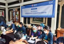 BRI Peduli Gelar Pemeriksaan Kesehatan Gratis untuk Warga Desa Sumerta Kelod dan Penanaman 100 Pohon Produktif BRI Peduli Gelar Pemeriksaan Kesehatan Gratis untuk Warga Desa Sumerta Kelod dan Penanaman 100 Pohon Produktif