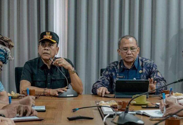 Pertumbuhan PAD Positif di Tahun Pertama Kepemimpinan I Gusti Putu Parwata – Pandu Prapanca Lagosa
