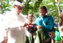 Peringati Tumpek Uye, Pemkot Denpasar Laksanakan Persembahyangan dan Vaksinasi Hewan Gratis Tumpek Uye