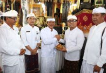 Wawali Arya Wibawa Hadiri Karya Ngenteg Linggih Pedudusan Alit di Pedungan Karya Ngenteg Linggih