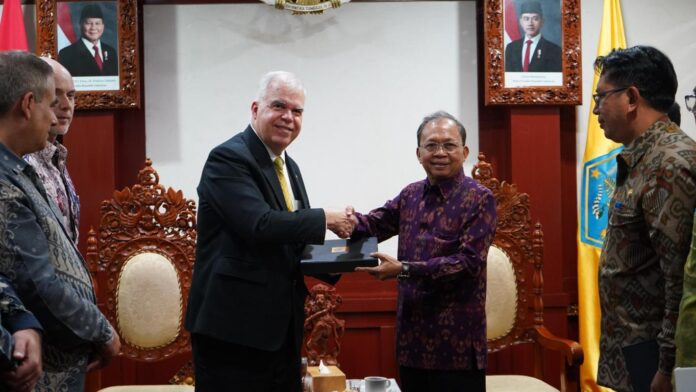 Kunjungan Dubes AS