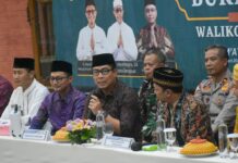 Buka Puasa Bersama di Masjid Al-Amanah, Wawali Arya Wibawa Dorong Penguatan Silaturahmi dan Harmoni Antarumat Buka Puasa Bersama