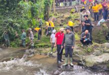 Pimpin Gerakan Bali Bersih Sampah, Bupati Sedana Arta Fokus Bersihkan Sungai dan Danau di Bangli Pimpin Gerakan Bali Bersih Sampah, Bupati Sedana Arta Fokus Bersihkan Sungai dan Danau di Bangli