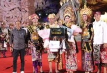 Velia Putri dan Gede Raditya Sabet Gelar Jegeg Bagus Buleleng 2026 Velia Putri dan Gede Raditya Sabet Gelar Jegeg Bagus Buleleng 2026