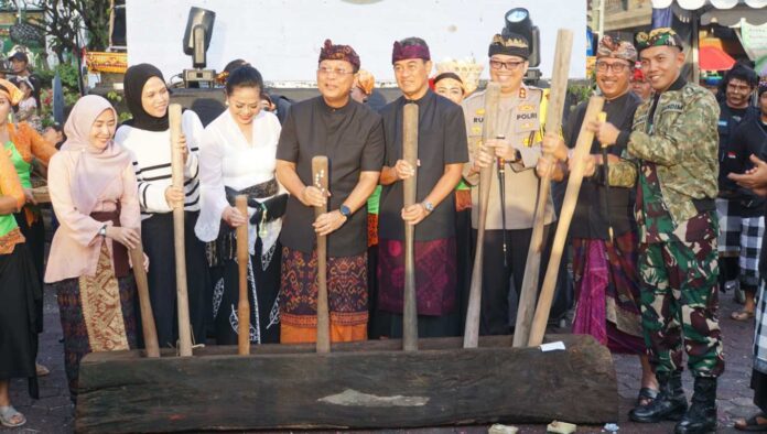 Bupati Sutjidra: Pangrupukan Festival Buleleng Jadi Panggung Tradisi, Edukasi, dan Event Unggulan Daerah