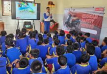 Sekolah di Jalur Padat Wisata, Astra Motor Bali Bekali 75 Murid SDN 2 Kalibukbuk Edukasi Keselamatan Sekolah di Jalur Padat Wisata, Astra Motor Bali Bekali 75 Murid SDN 2 Kalibukbuk Edukasi Keselamatan
